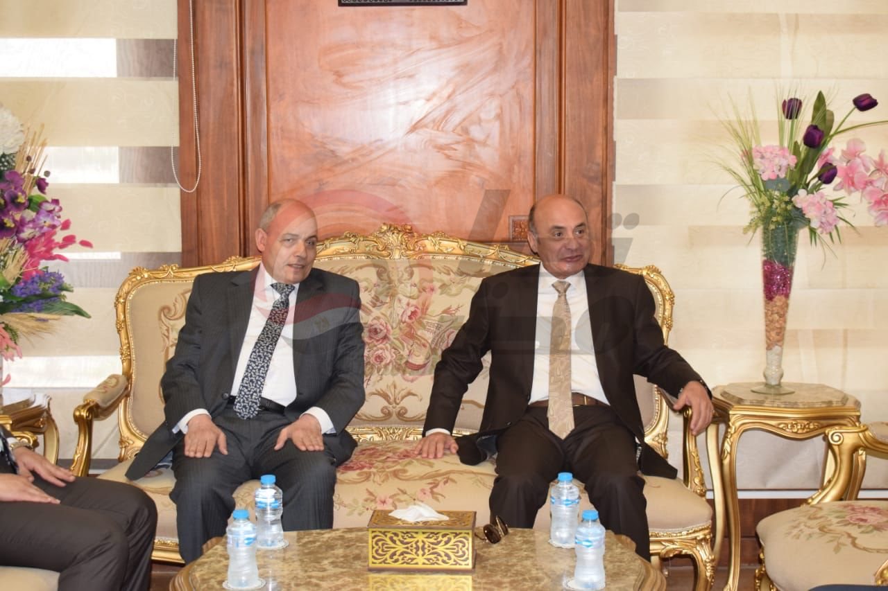 d5f96d07-1c30-4291-a46d-9a4d95349b9f