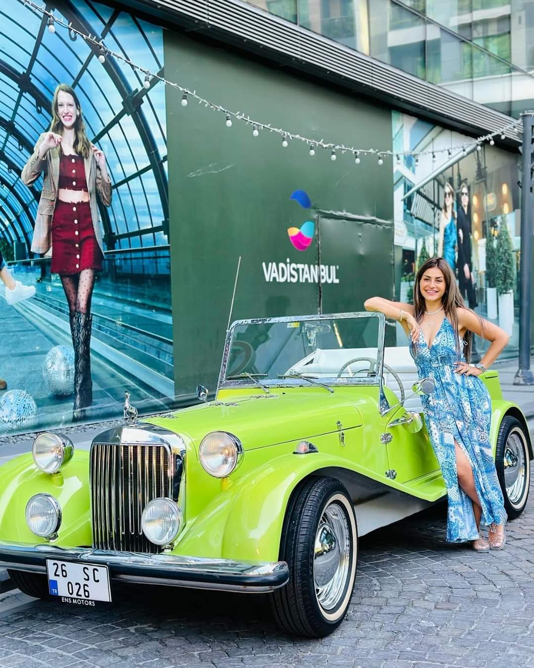 منة فضالي في تركيا 