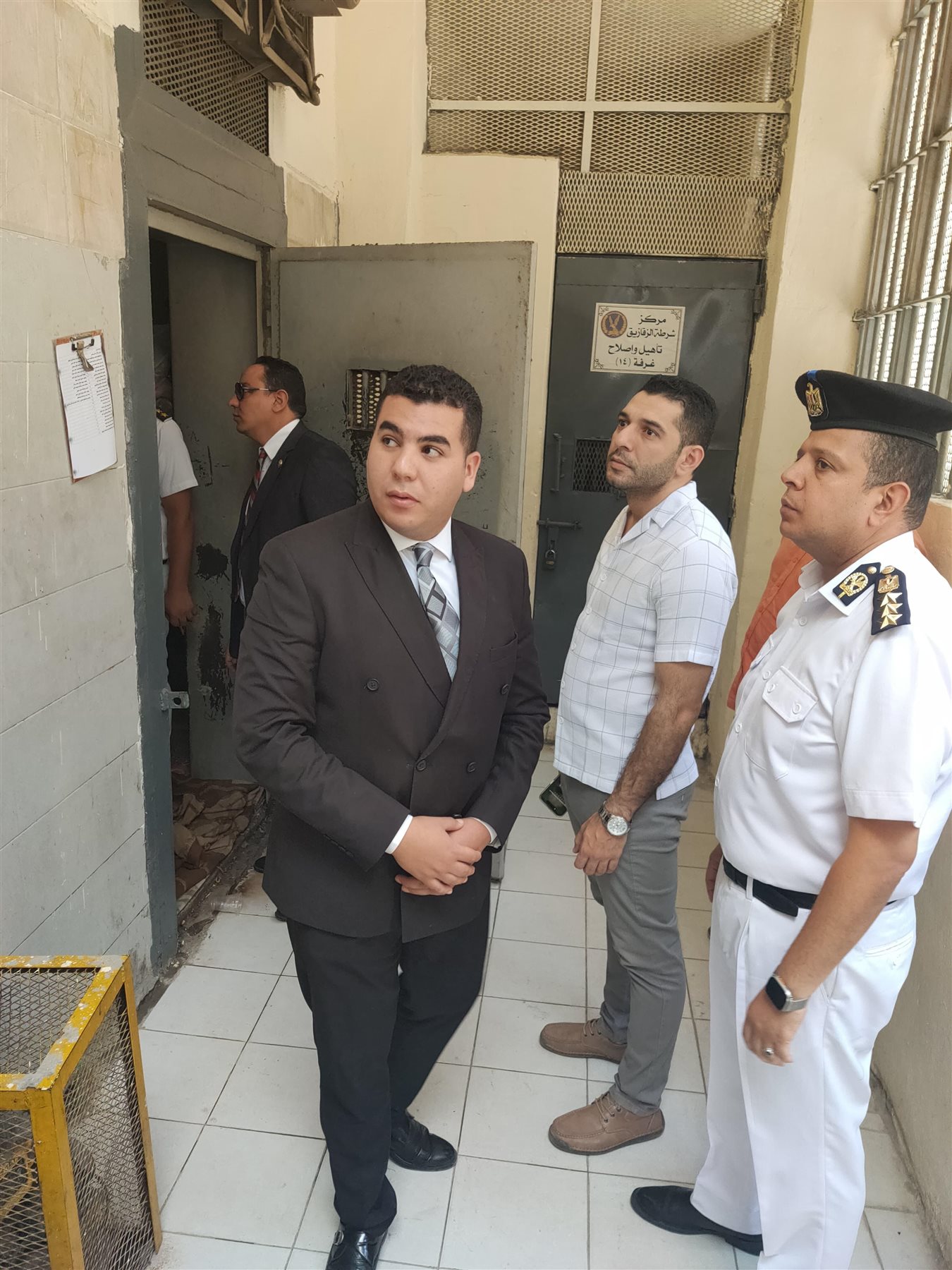 0b1d3250-6017-44e1-8c87-dc89191e4a08