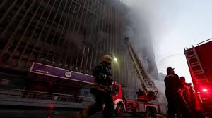 حريق سنترال رمسيس يربك القاهرة.. ما مدى نجاعة خطط الطوارئ في مصر؟ |  التلفزيون العربي