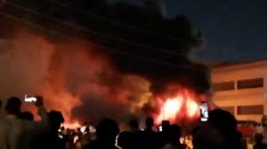 ‫حريق مستشفى الحسين.. الكاظمي يصدر 5 قرارات عاجلة ويعلن الحداد الرسمي..  والحلبوسي: فشل كارثي - CNN Arabic‬‎