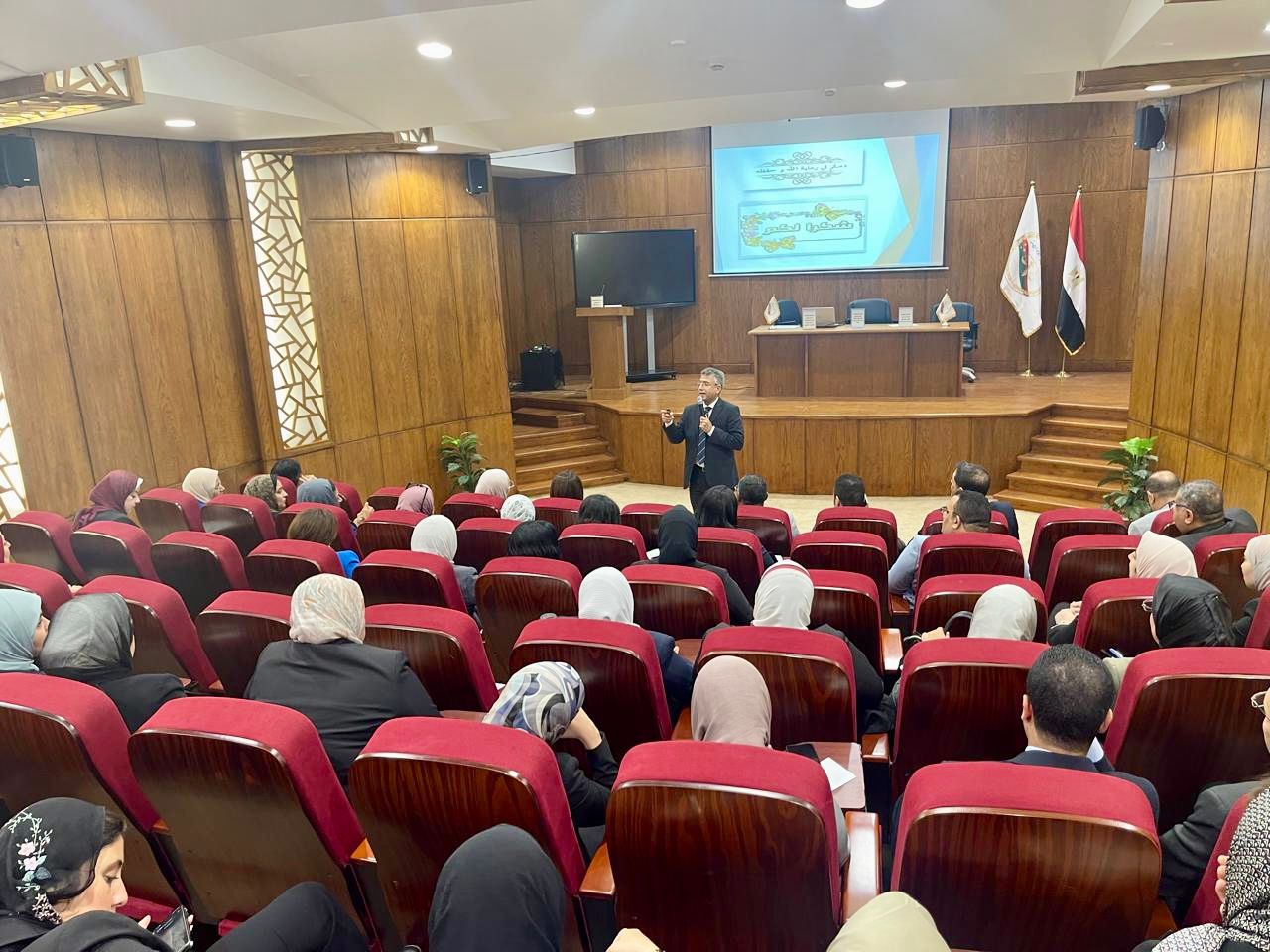 70db6b54-e8f7-4f18-bb0b-b271e385871a