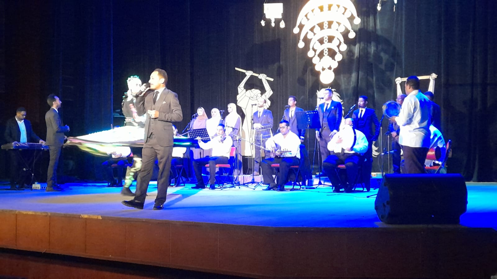 9bb98be6-755f-45b3-bd65-9caab2190271