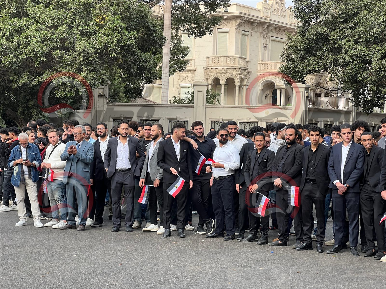 b7570856-7d57-4014-bc90-73eb5983925e