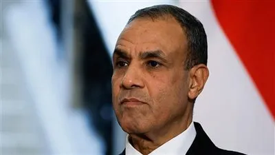 بدر عبد العاطي 