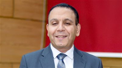 الدكتور تامر شوقي     