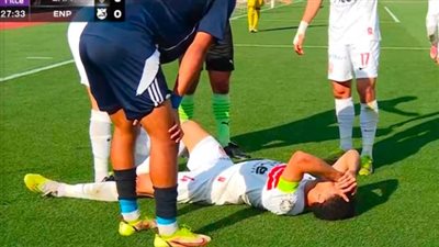 الزمالك ضد إنبي.. عمر جابر يغادر مباراة الزمالك وإنبي في الد    