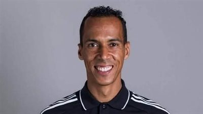 الموريتاني دحان بيدا حكماً لمباراة الزمالك واتحاد العاصمة     