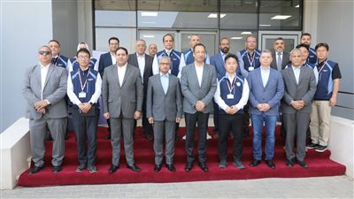 محافظ بني سويف مع وزير الاتصالات