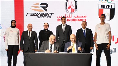 وزير الرياضة يشهد توقيع رعاية سيف عيسى وفريال أشرف مع مصر لل    