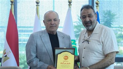 هاني أبو ريدة يستقبل مجدي عبد الغني رئيس جمعية اللاعبين المح