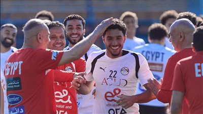 اكتمال صفوف الفراعنة بانضمام عمر مرموش استعدادًا لمواجهة الب    