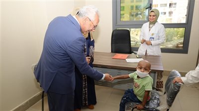 رئيس جامعة المنيا