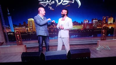 أحمد سعد مع عمرو أديب     