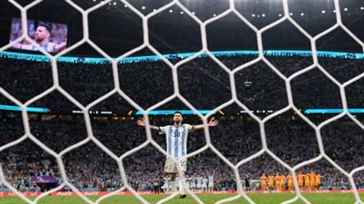 ميسي ورونالدو وأوشوا يتصدرون المشهد.. أكثر اللاعبين ظهورًا ف    
