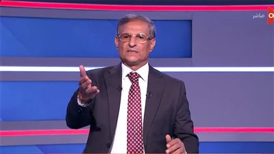 مصطفي يونس نجم الأهلي السابق    