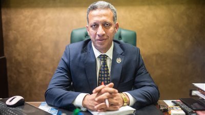 المحامي طارق العوضي عضو لجنة العفو الرئاسي    