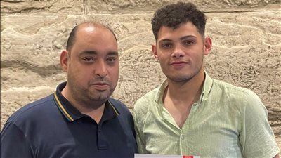 مصطفي مع محمد شريف    